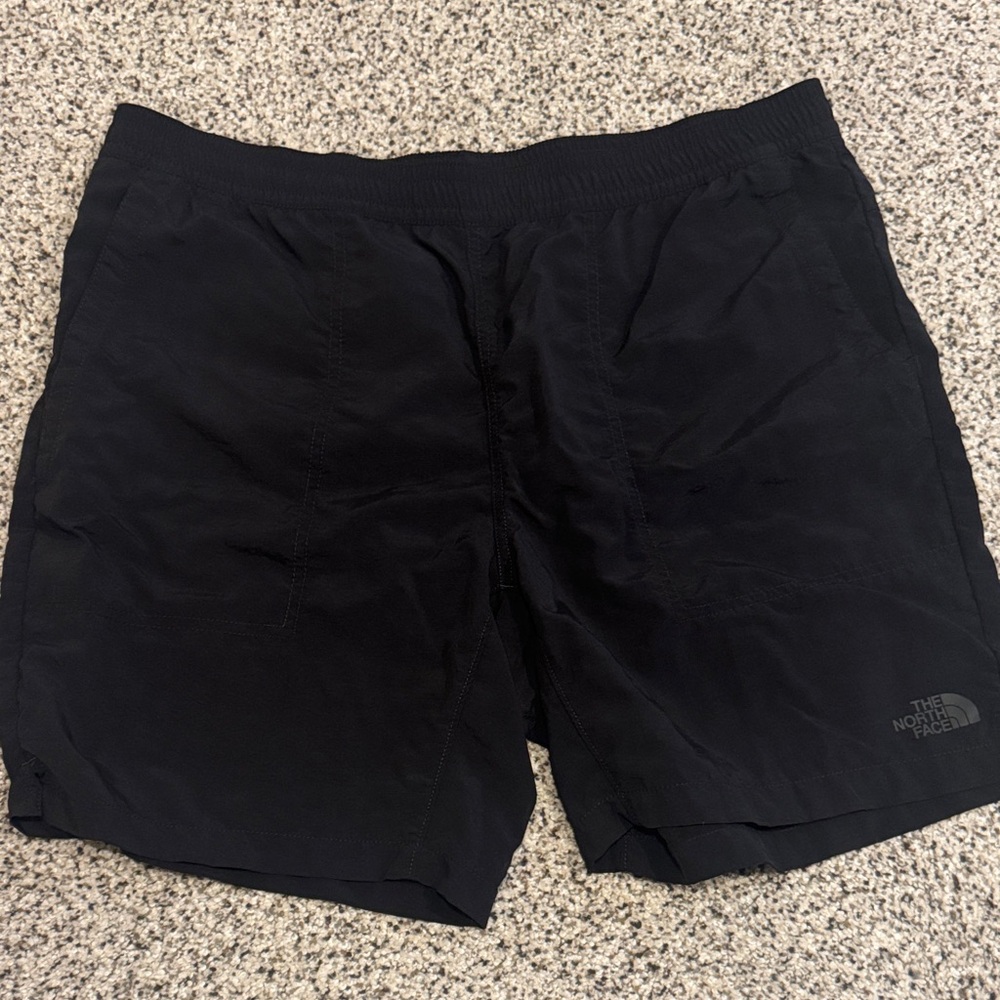 The North Face Men's Black Swim Board Shorts size Large